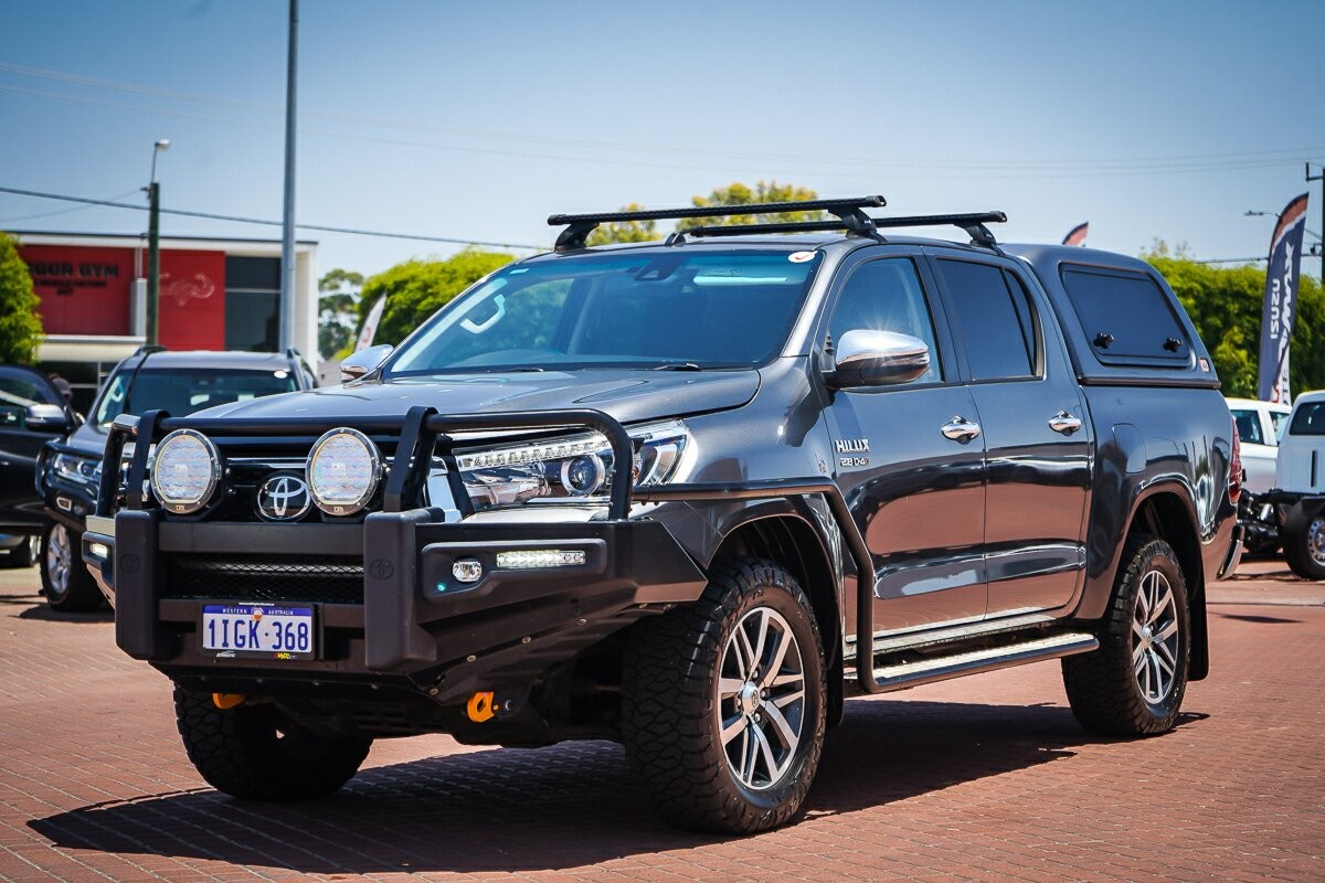 Toyota Hilux image 3