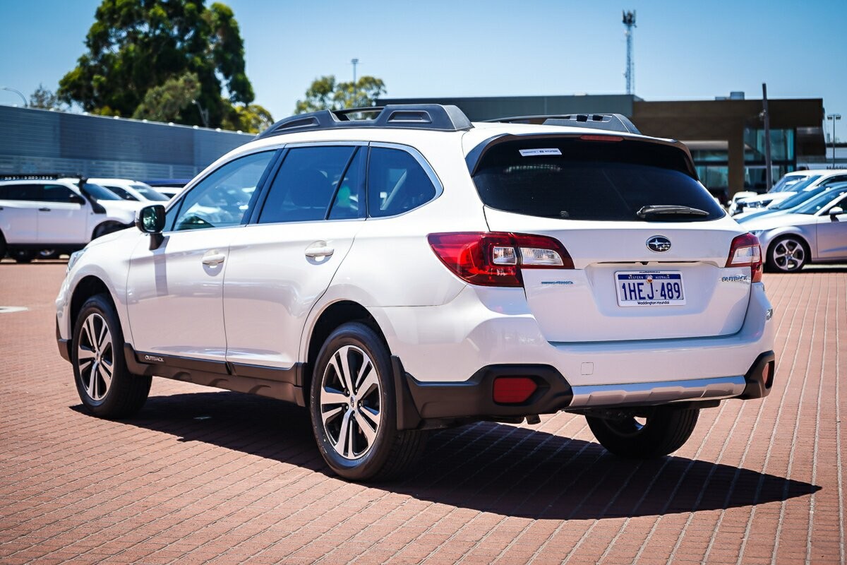 Subaru Outback image 4