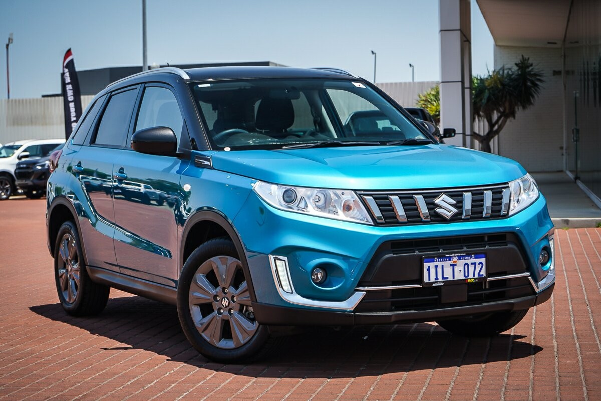 Suzuki Vitara image 1