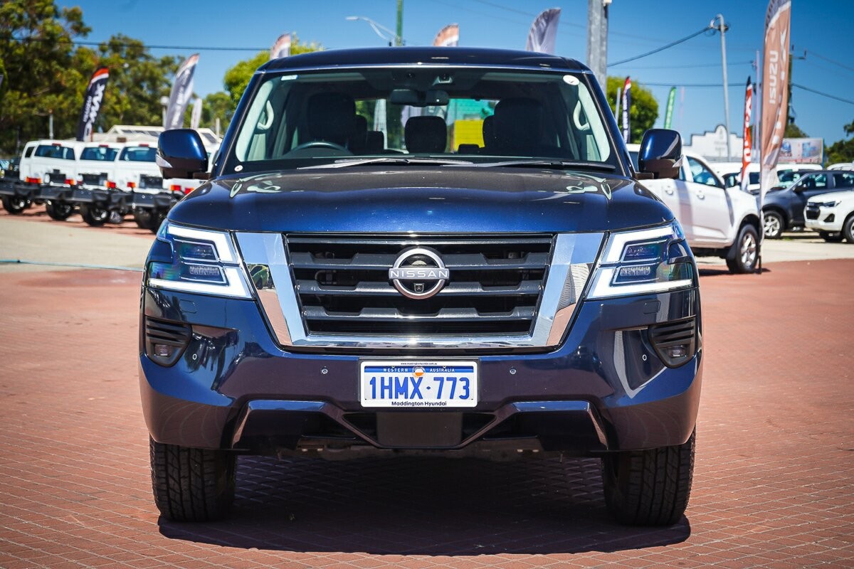 Nissan Patrol image 2