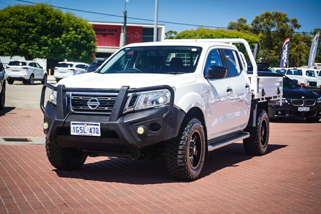 Nissan Navara image 4