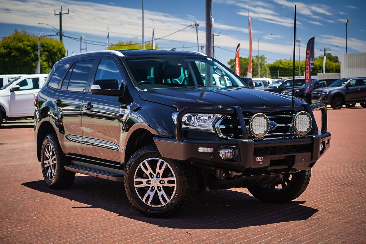 Ford Everest image 1