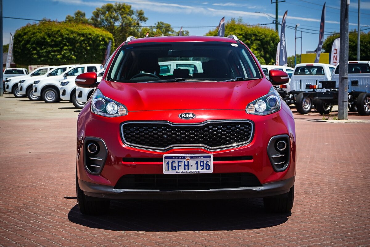 Kia Sportage image 2