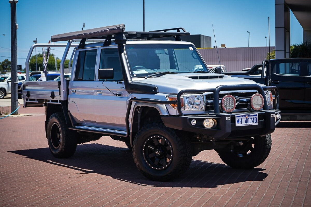 Toyota Landcruiser image 1