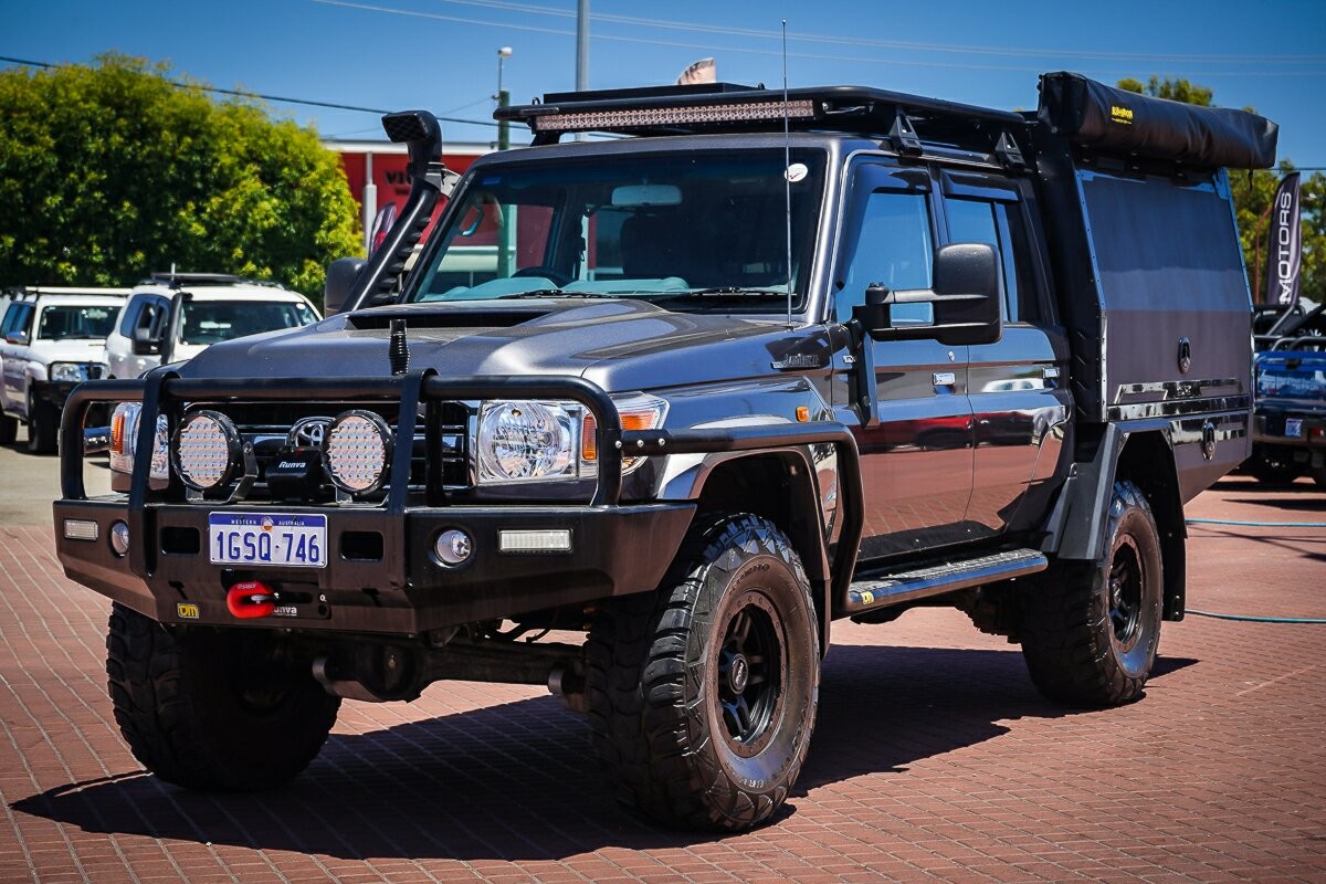 Toyota Landcruiser image 3