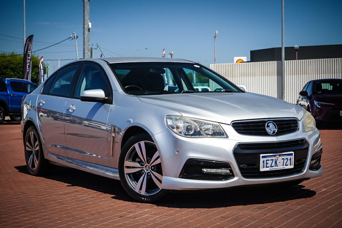 Holden Commodore image 1