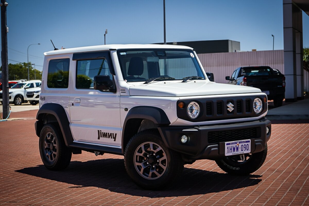 Suzuki Jimny image 1