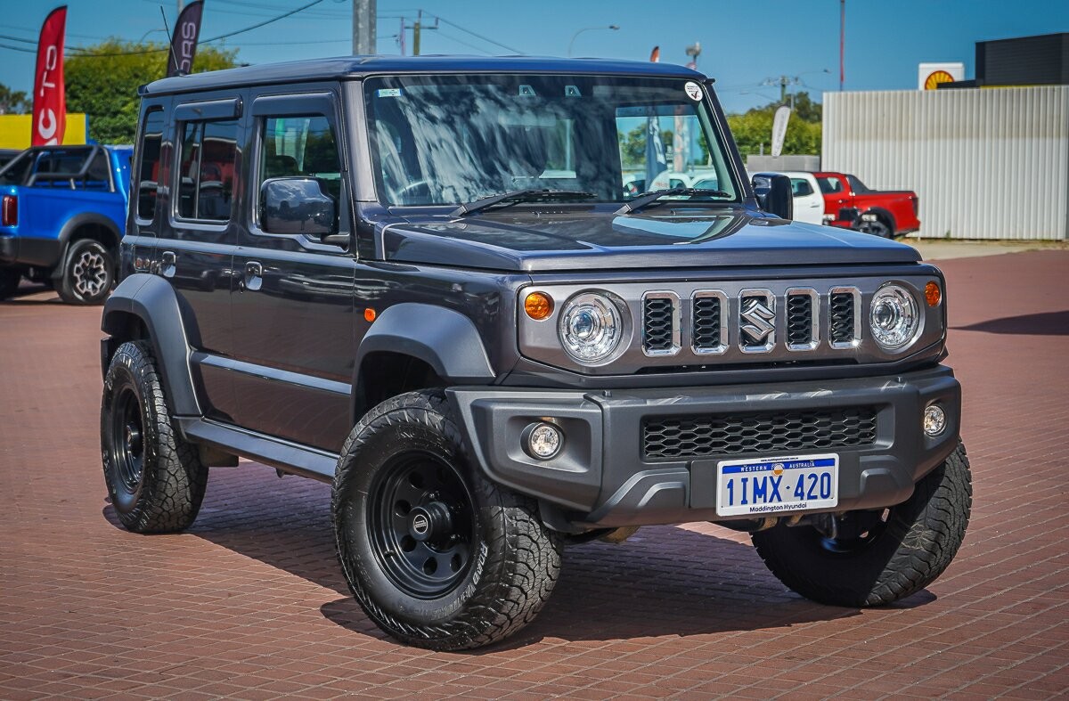 Suzuki Jimny image 1