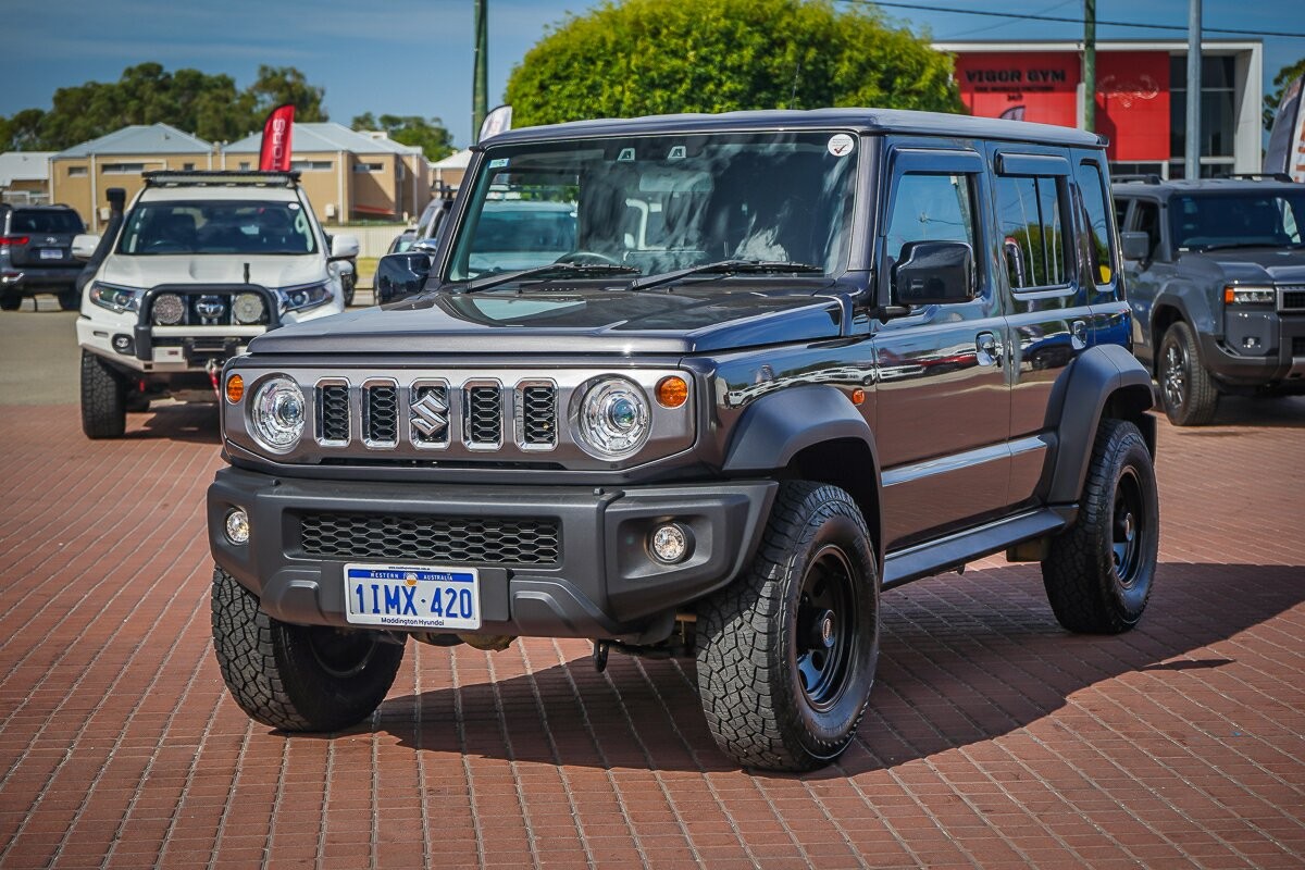 Suzuki Jimny image 3