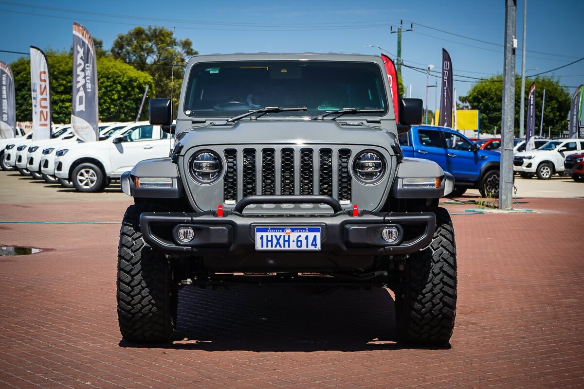 Jeep Gladiator image 2