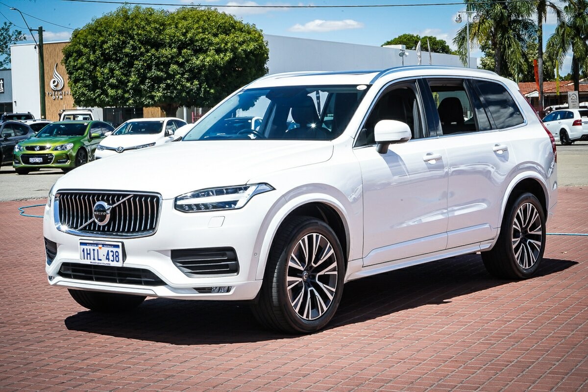 Volvo Xc90 image 4