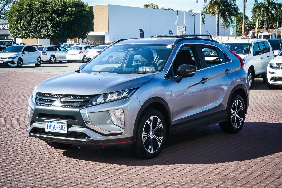 Mitsubishi Eclipse Cross image 4