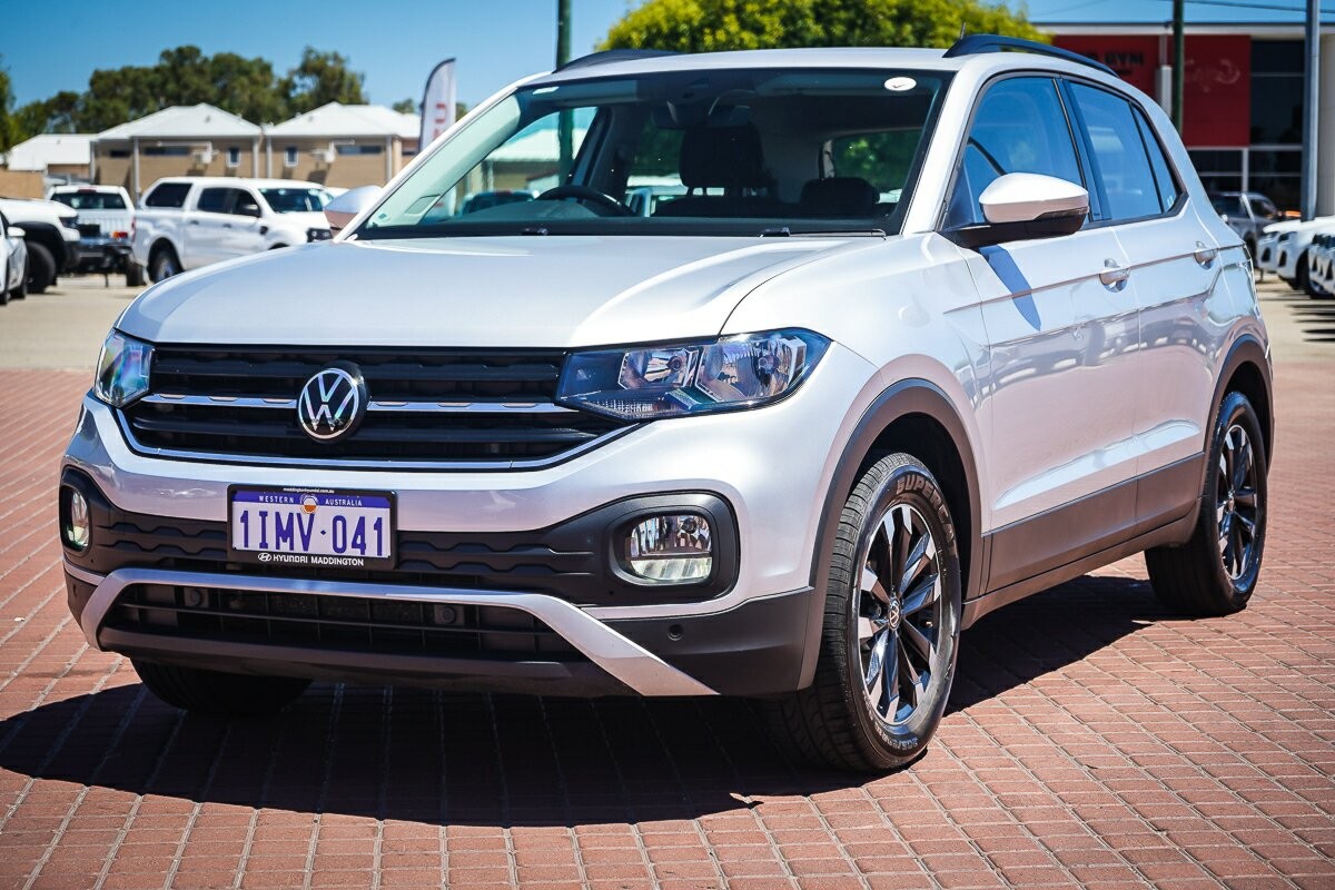 Volkswagen T-cross image 3