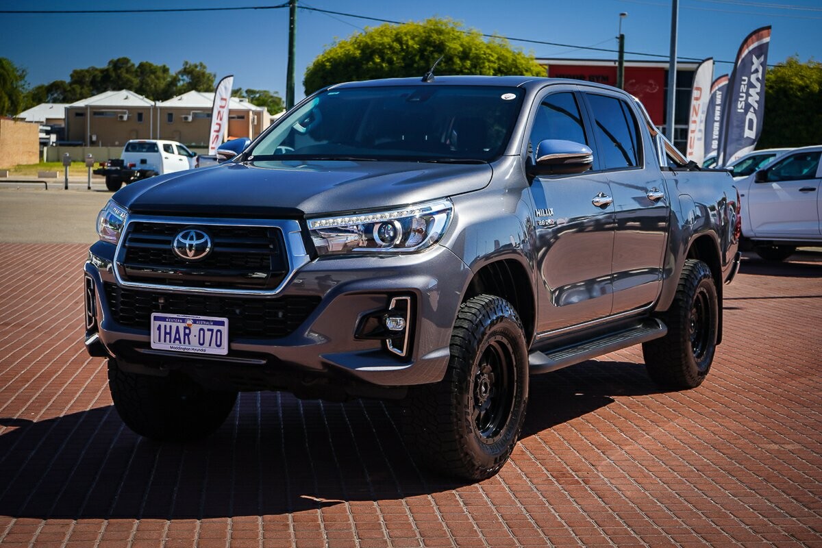 Toyota Hilux image 3