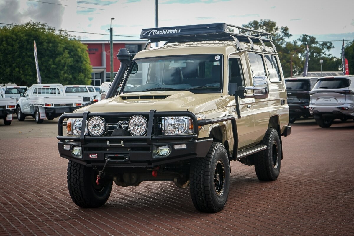 Toyota Landcruiser image 3