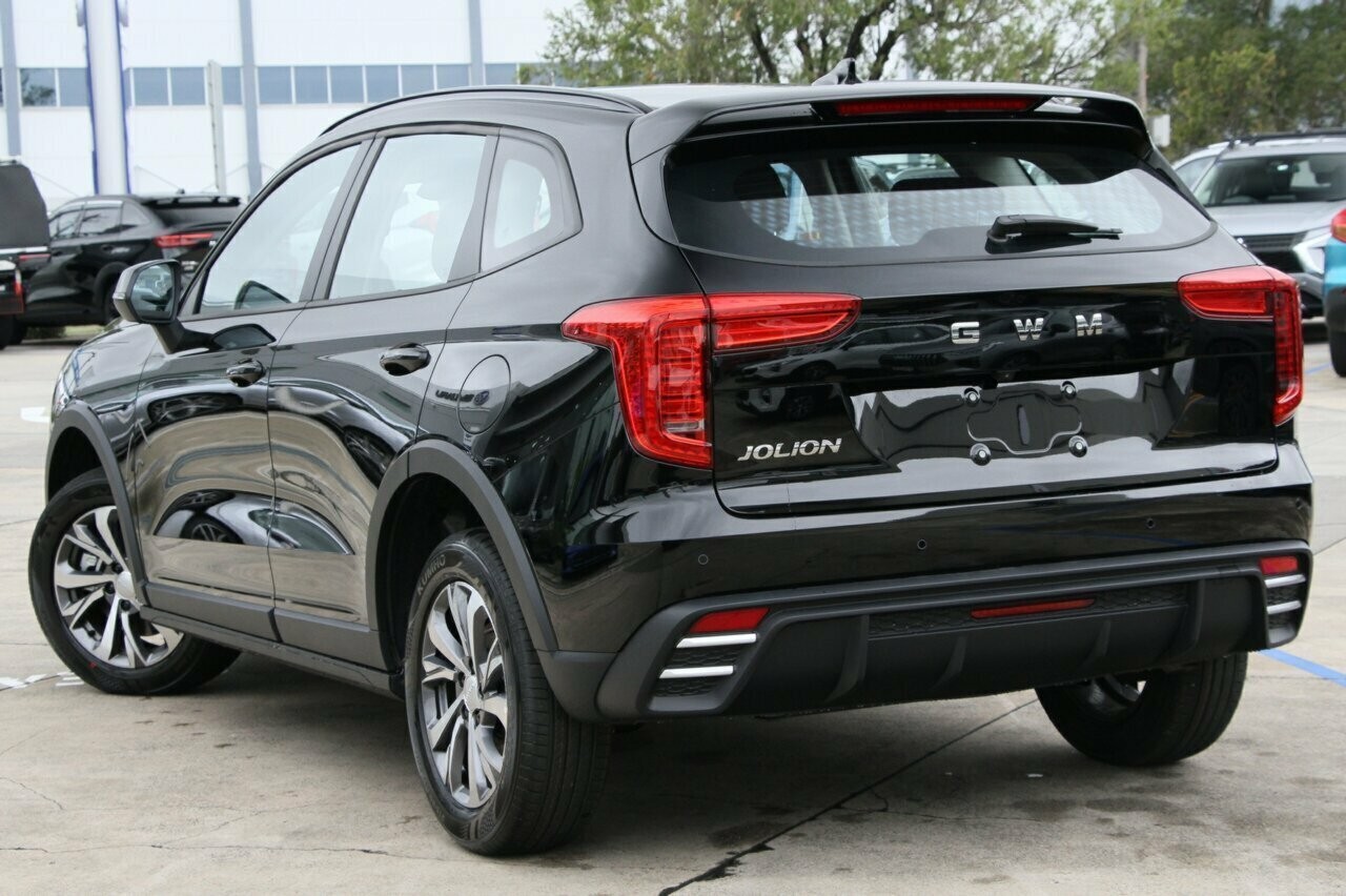 Gwm Haval Jolion image 3