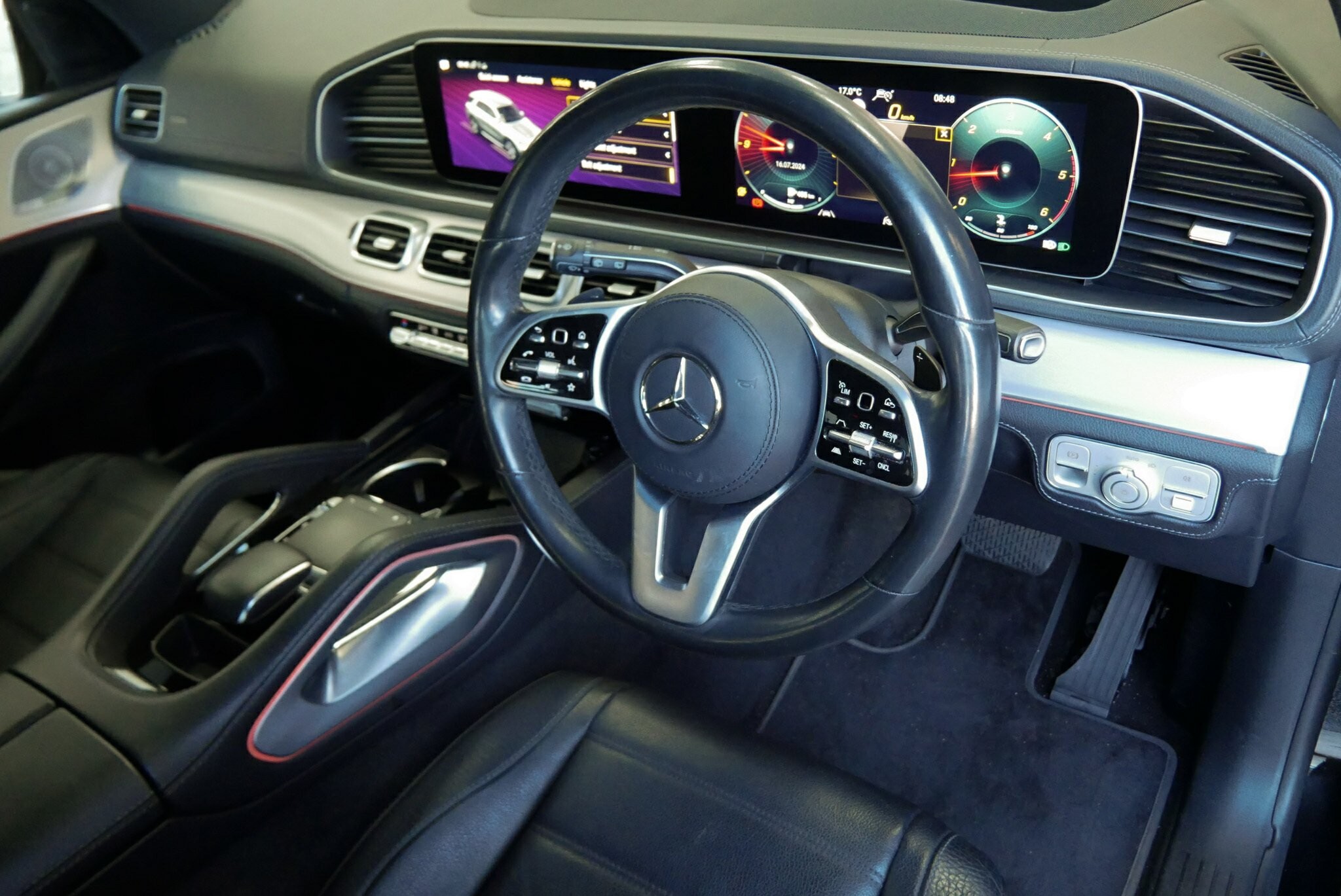 Mercedes Benz Gle-class image 4
