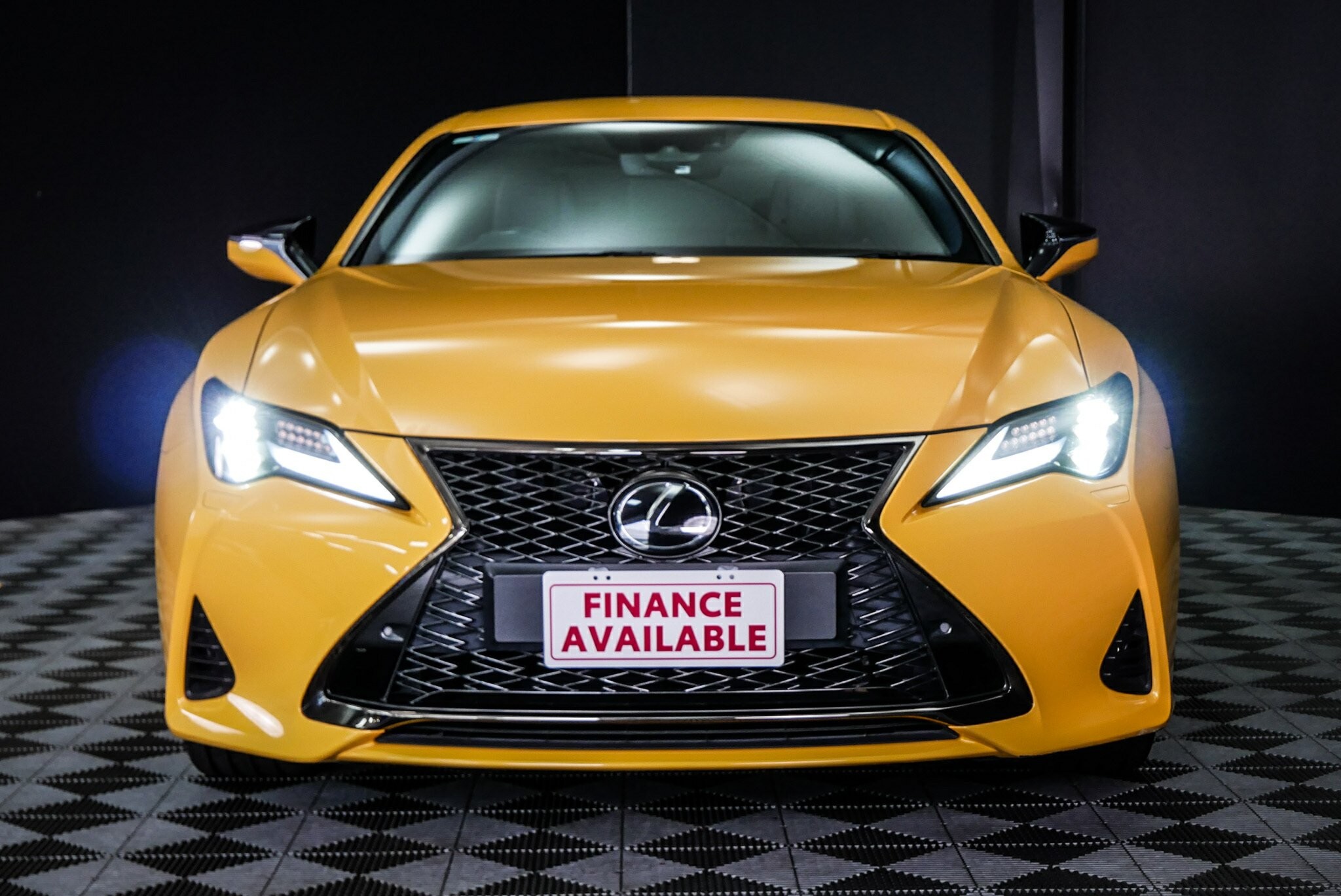 Lexus Rc image 2