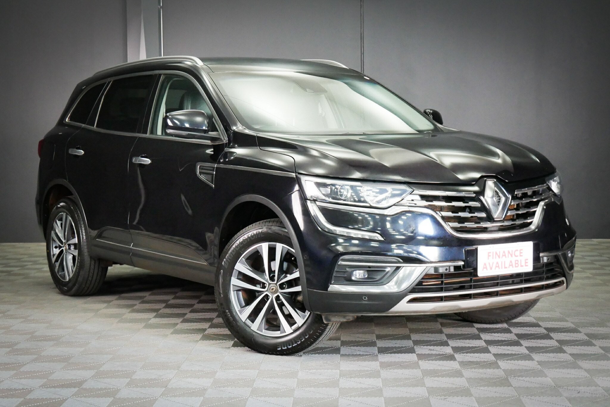 Renault Koleos image 1