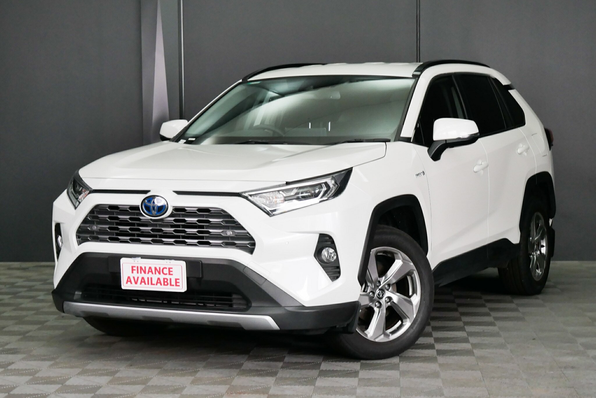 Toyota Rav4 image 3