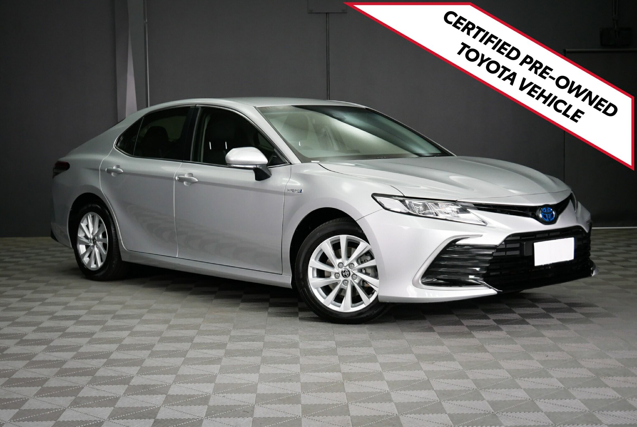 Toyota Camry image 1