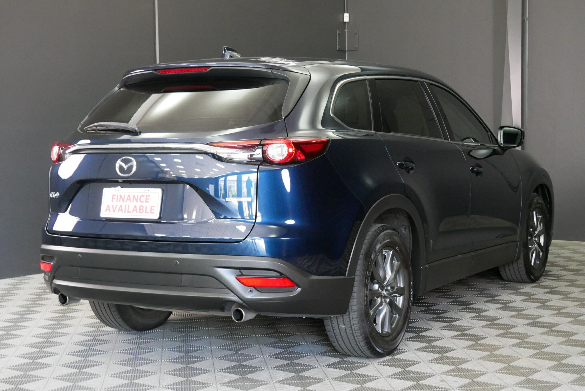 Mazda Cx-9 image 4