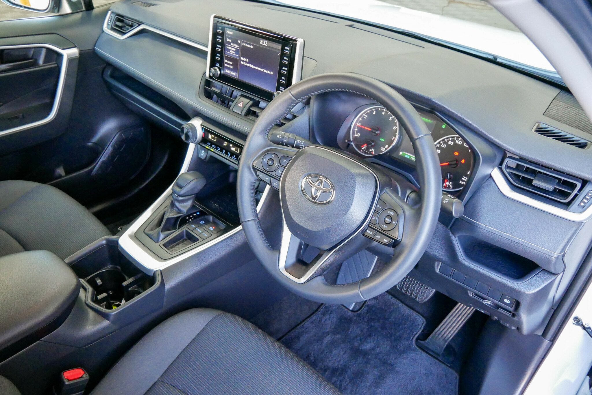 Toyota Rav4 image 4