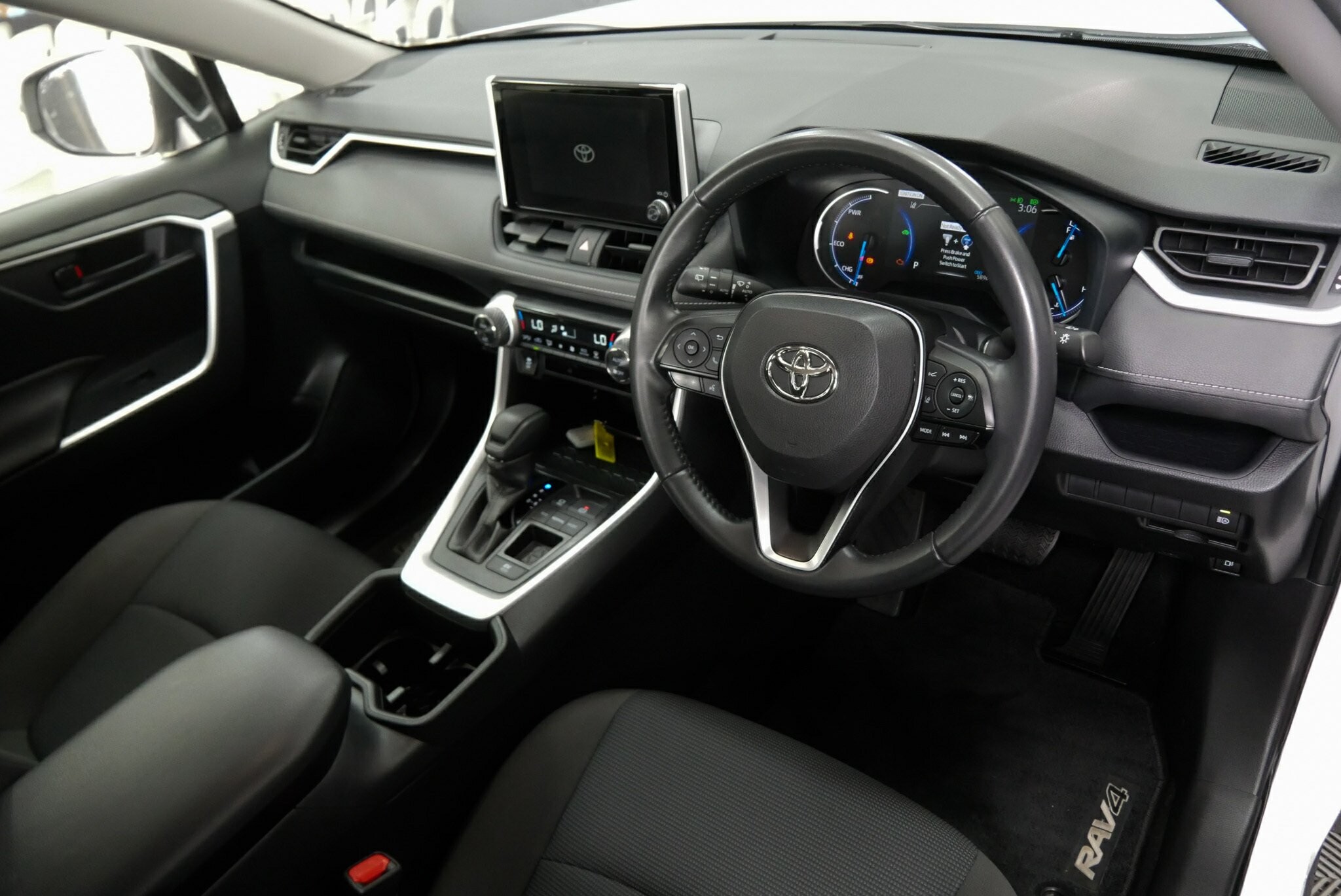 Toyota Rav4 image 4