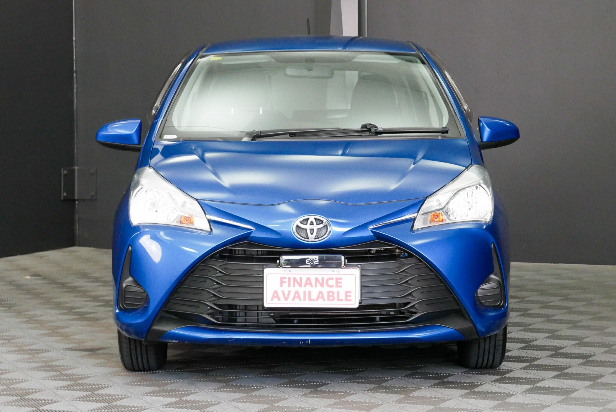 Toyota Yaris image 2