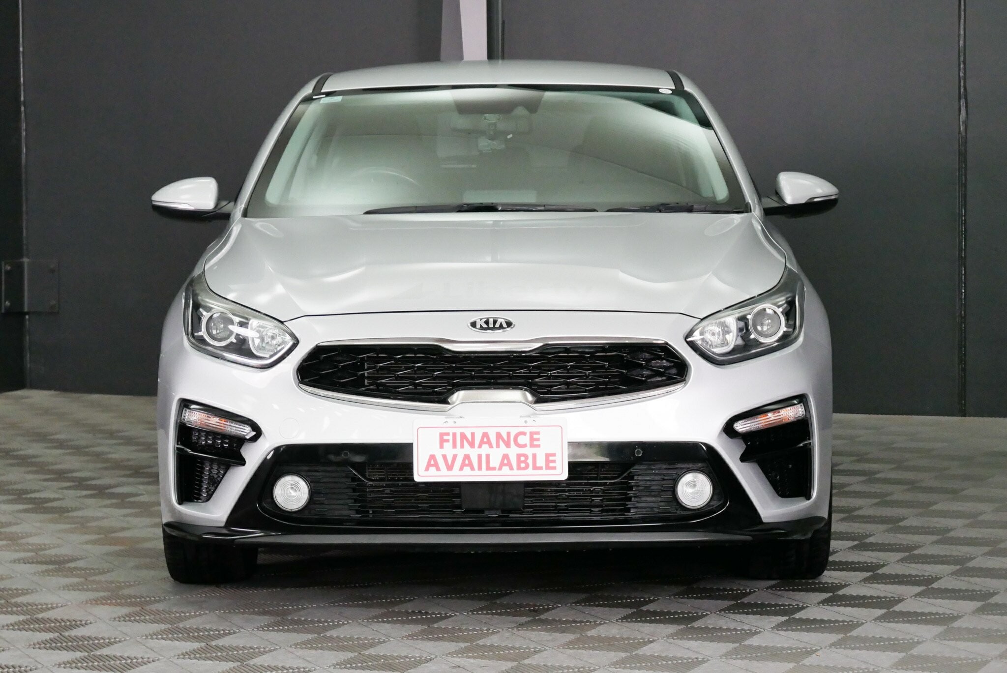 Kia Cerato image 2