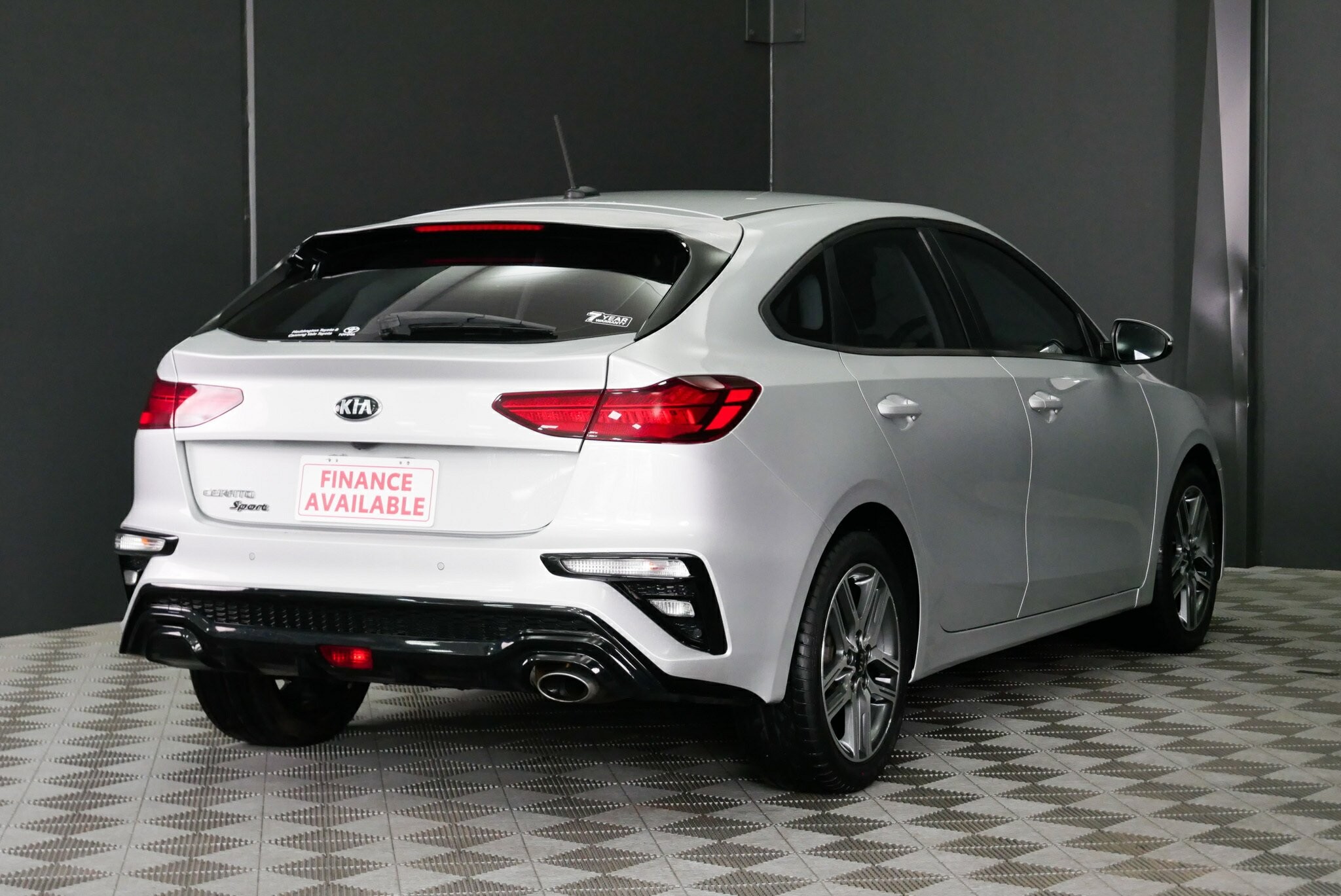 Kia Cerato image 4