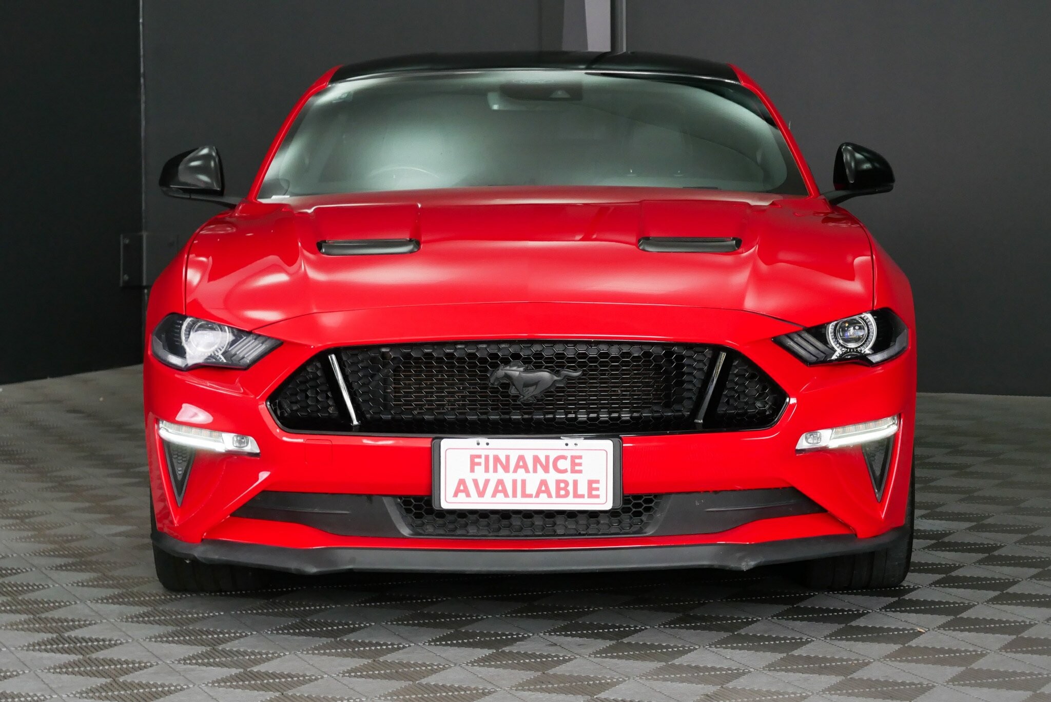 Ford Mustang image 3