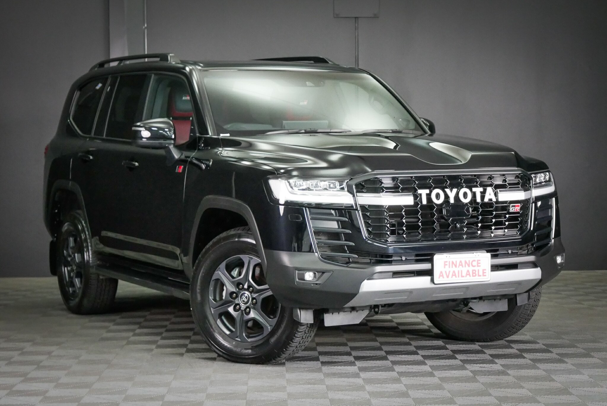 Toyota Landcruiser image 1