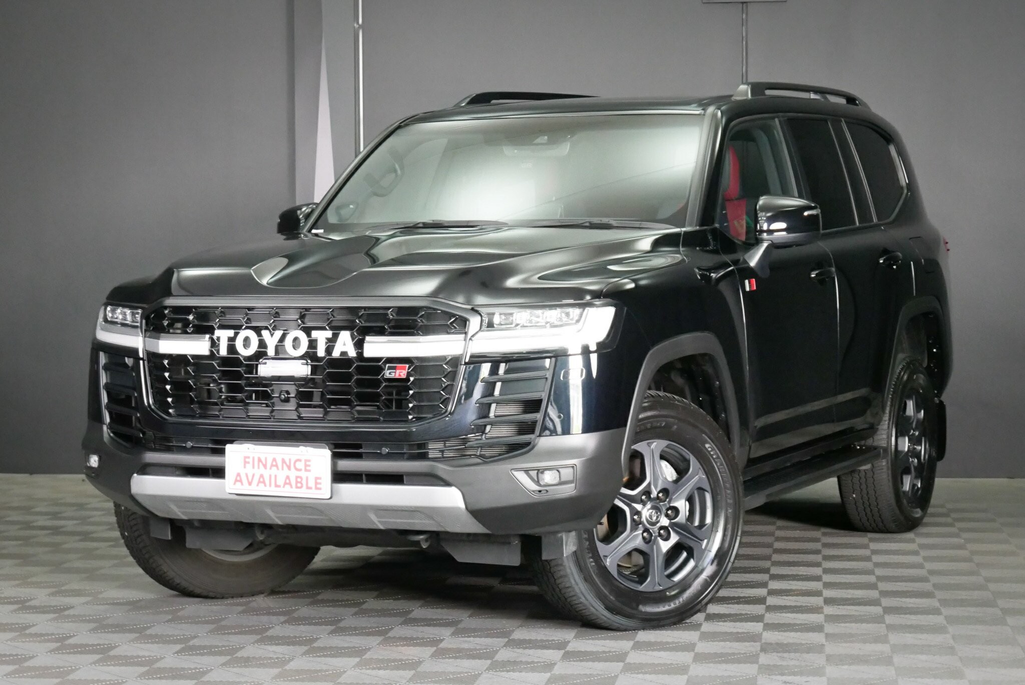 Toyota Landcruiser image 3