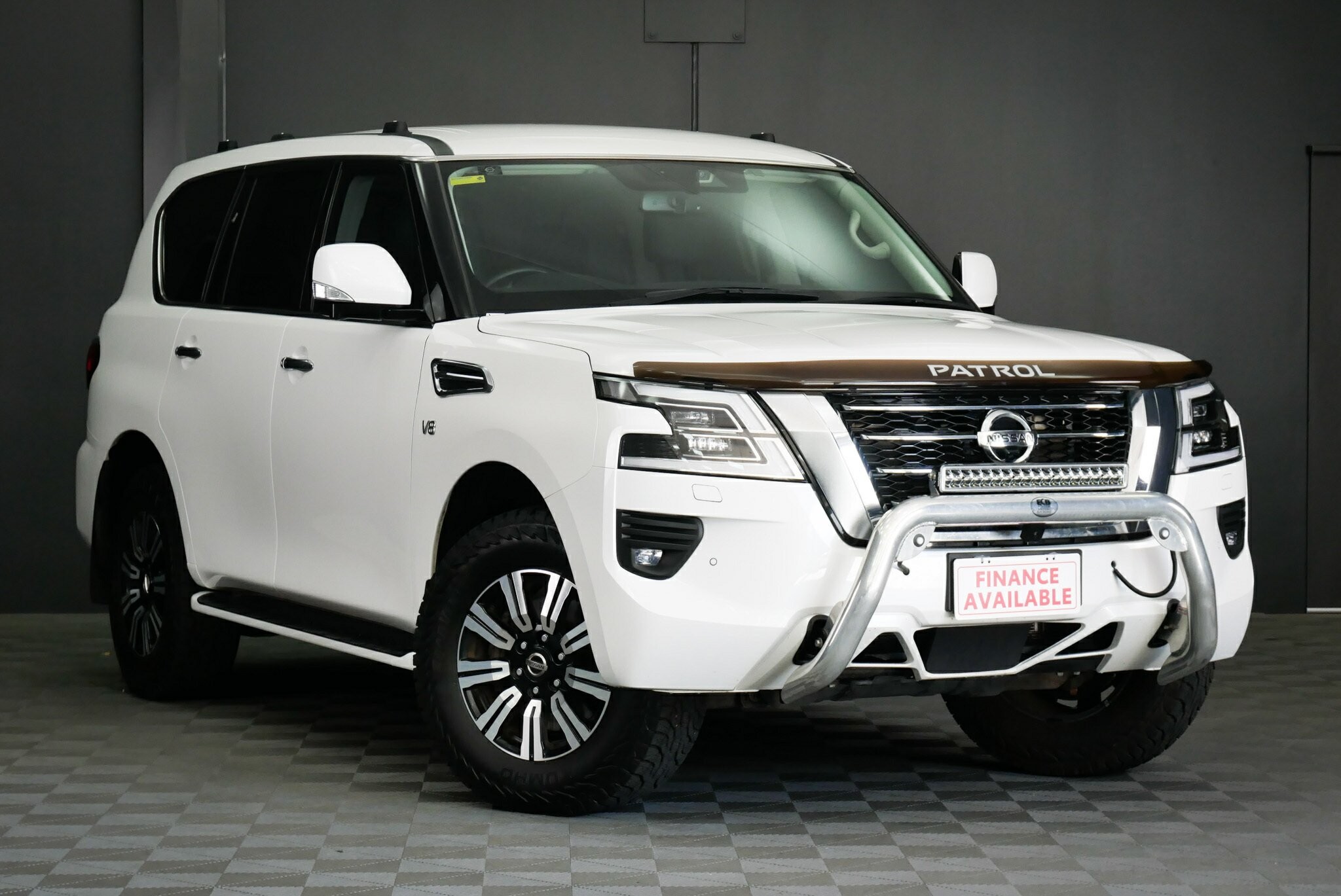 Nissan Patrol image 1