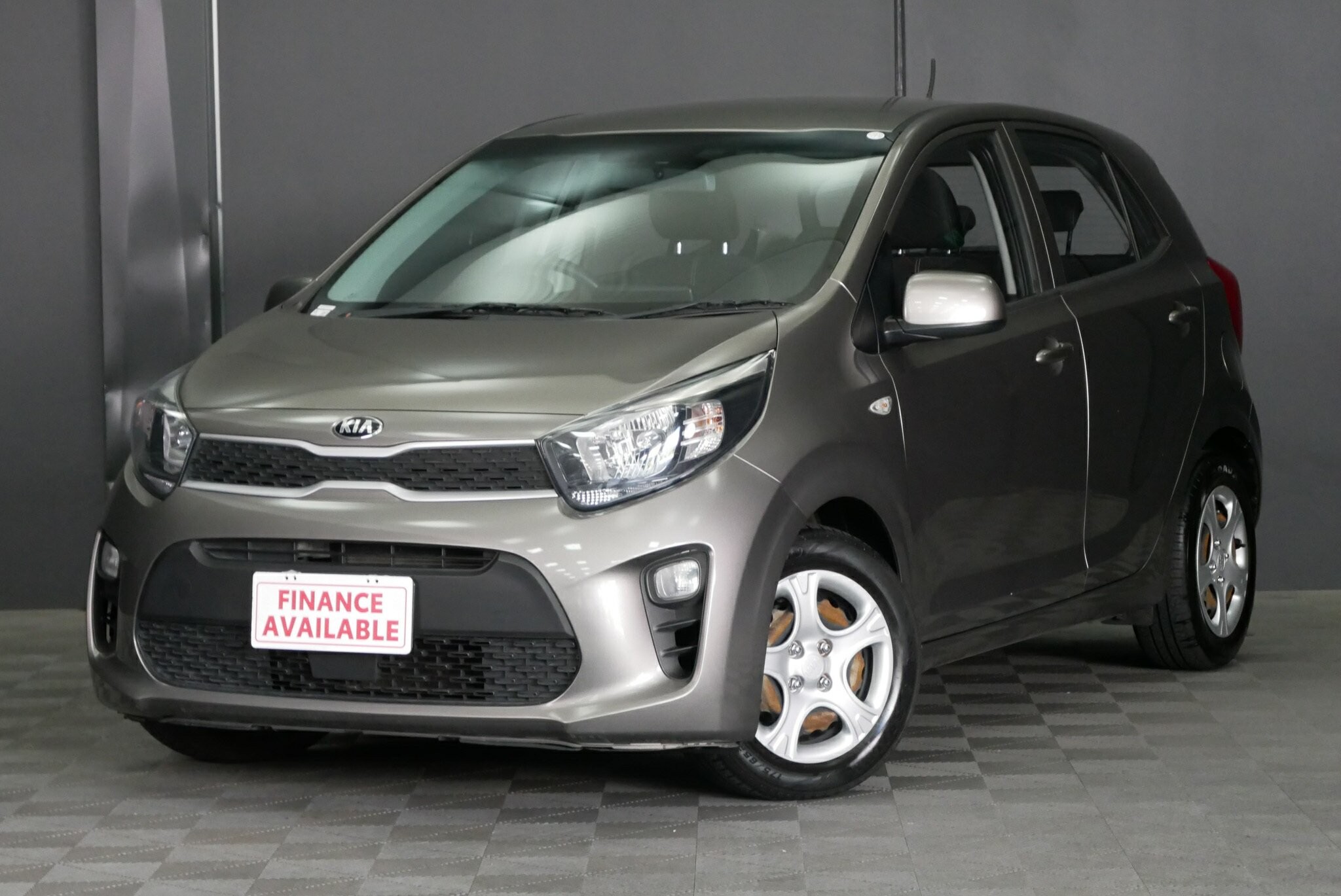 Kia Picanto image 3