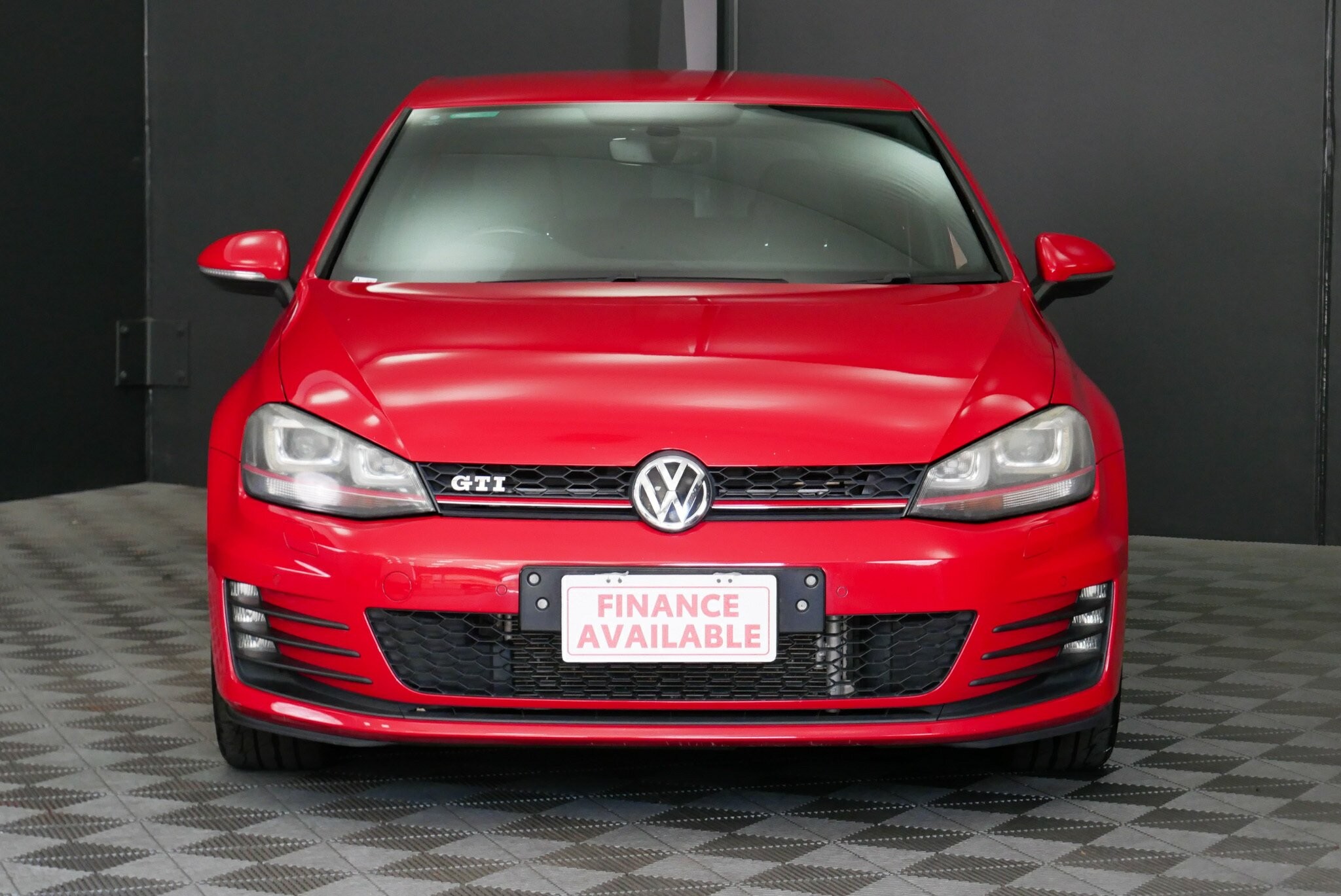 Volkswagen Golf image 2