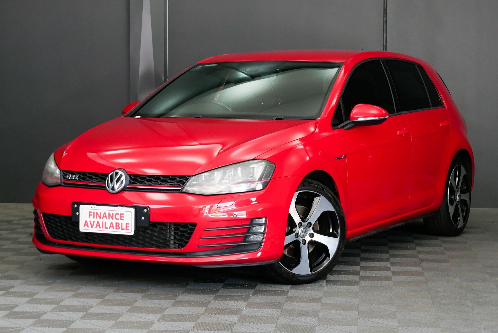 Volkswagen Golf image 3