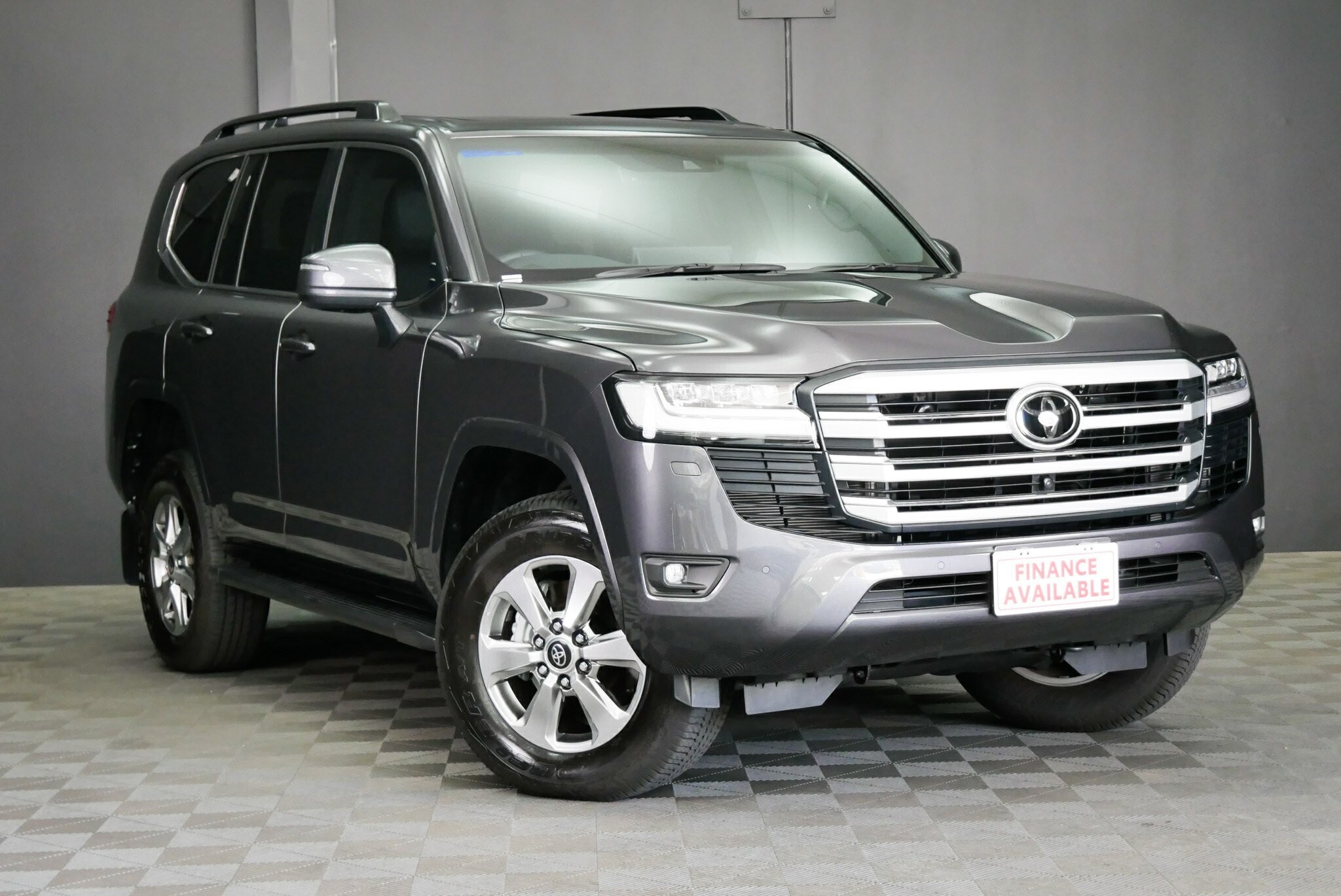 Toyota Landcruiser image 1