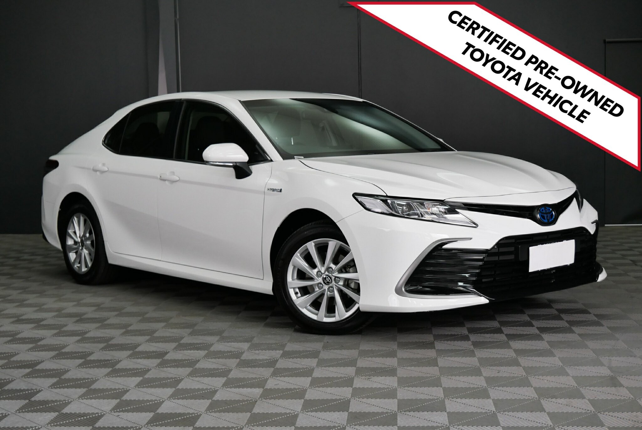 Toyota Camry image 1