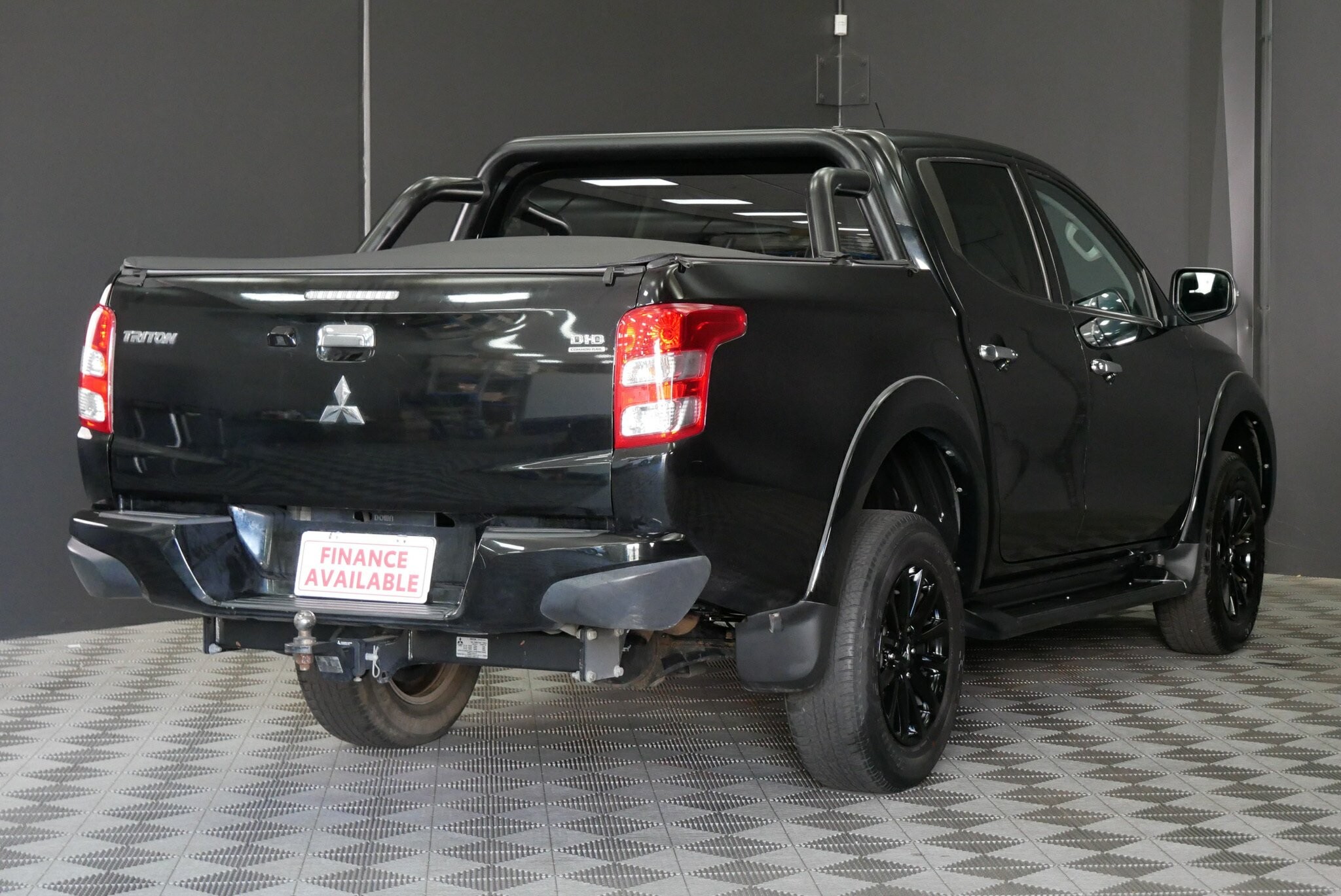 Mitsubishi Triton image 4