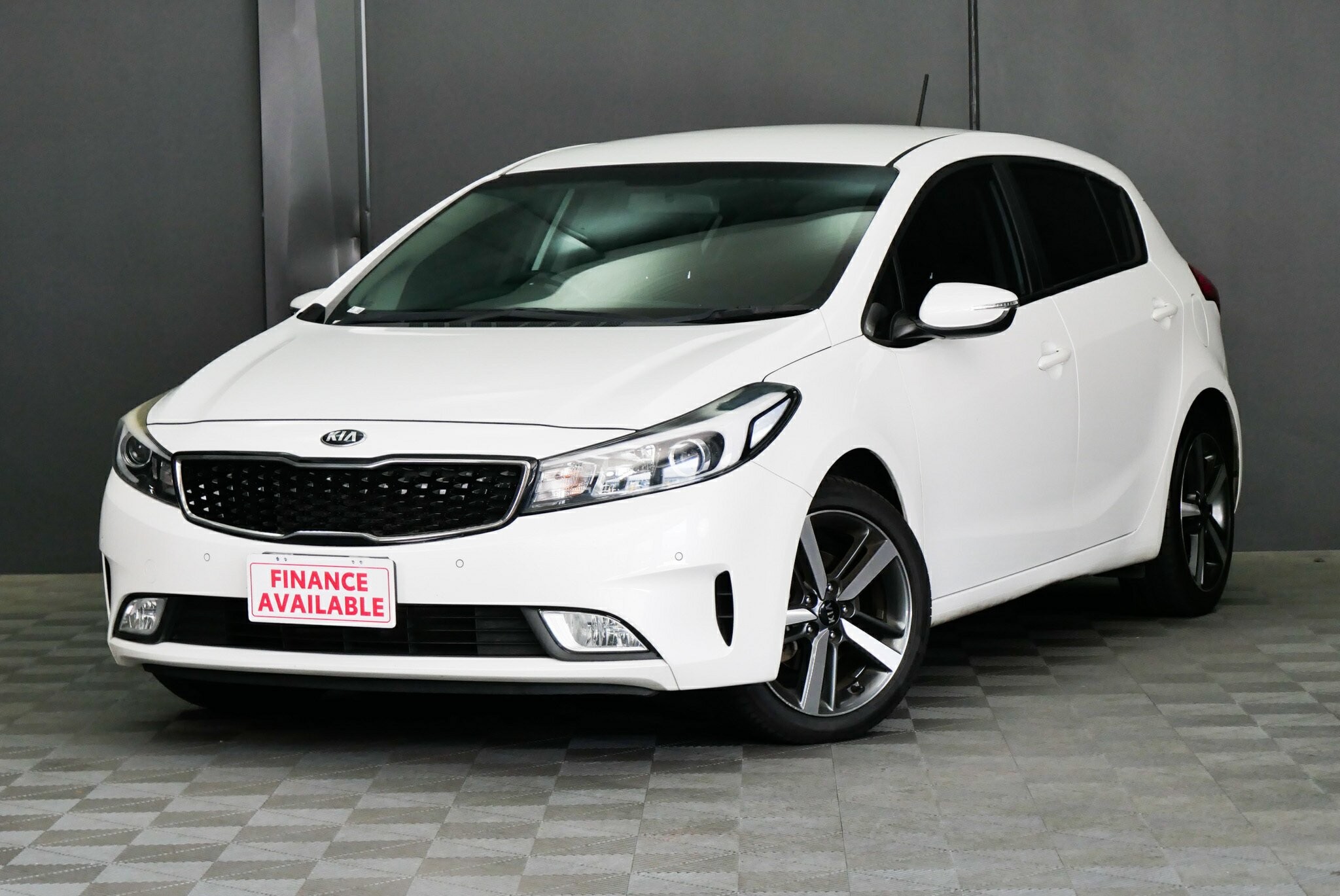 Kia Cerato image 3