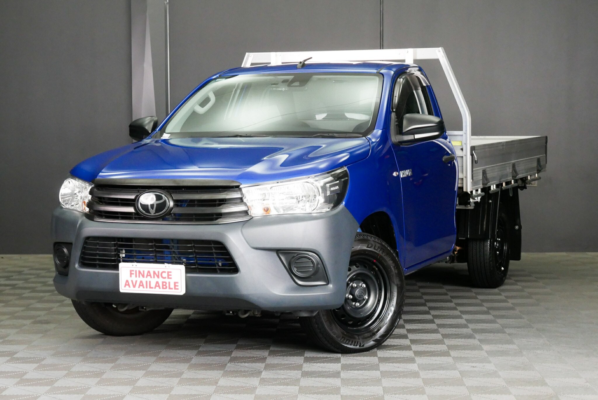 Toyota Hilux image 3