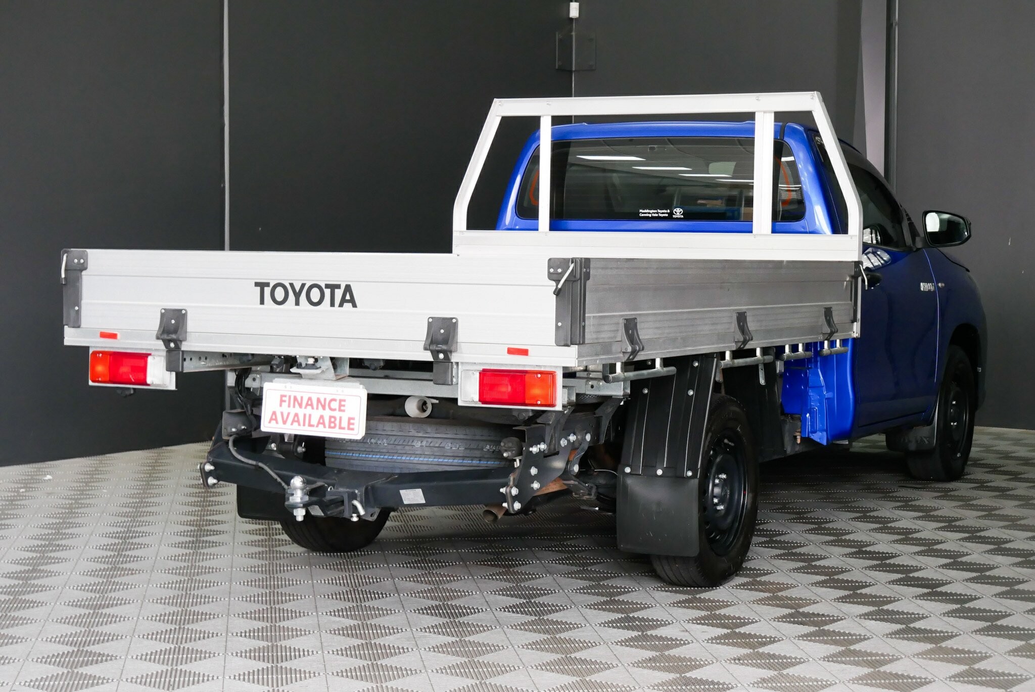 Toyota Hilux image 4