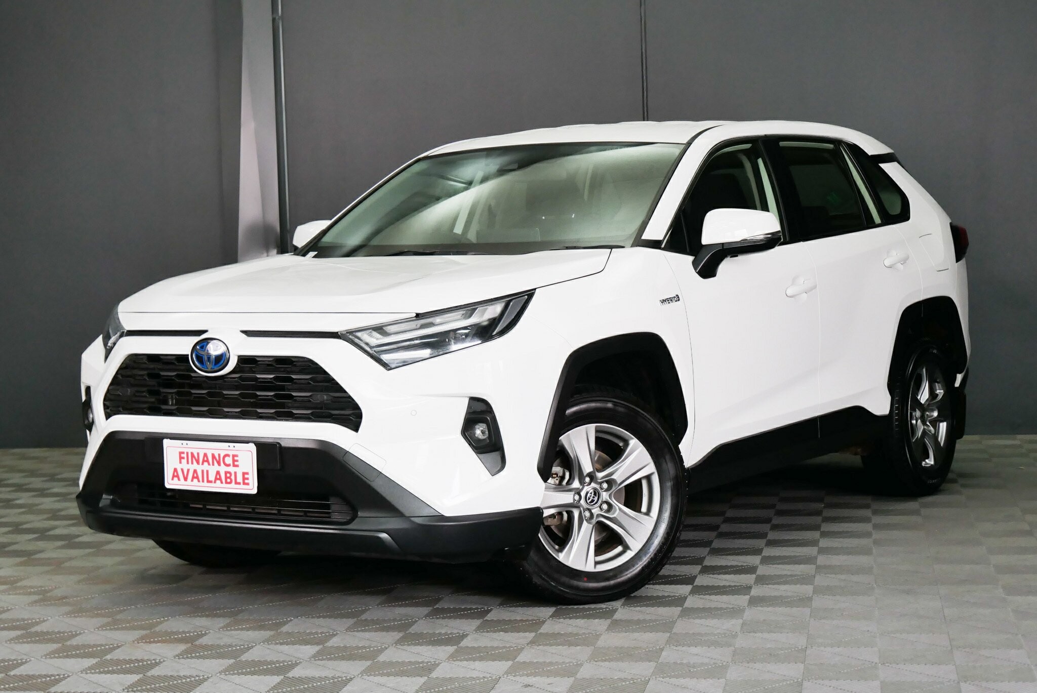 Toyota Rav4 image 3