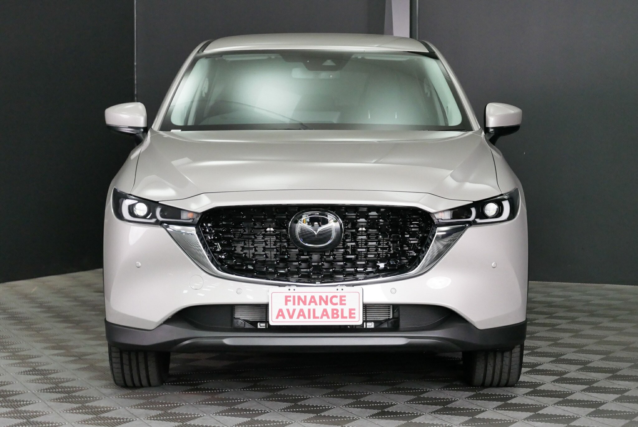 Mazda Cx-5 image 2