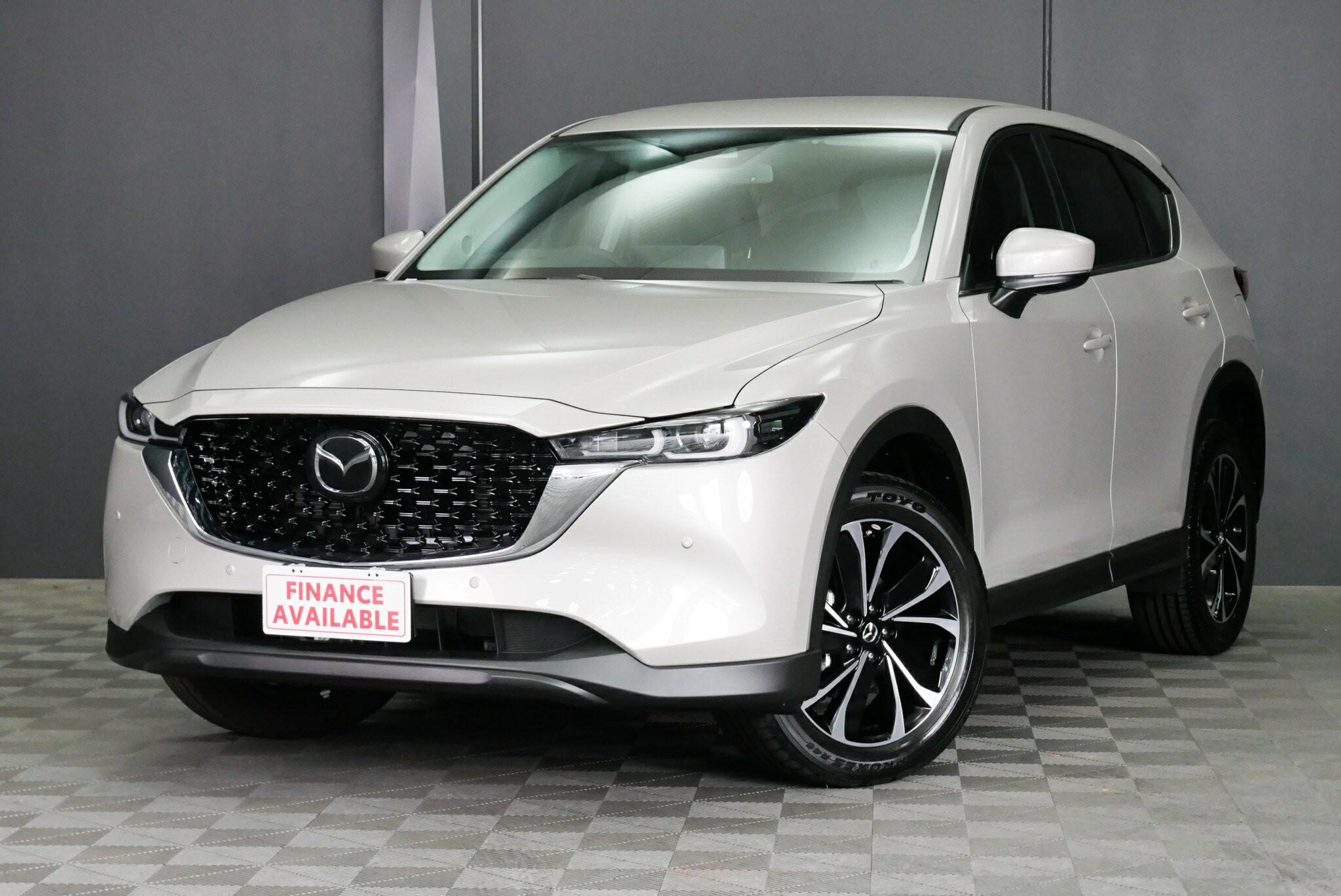 Mazda Cx-5 image 3