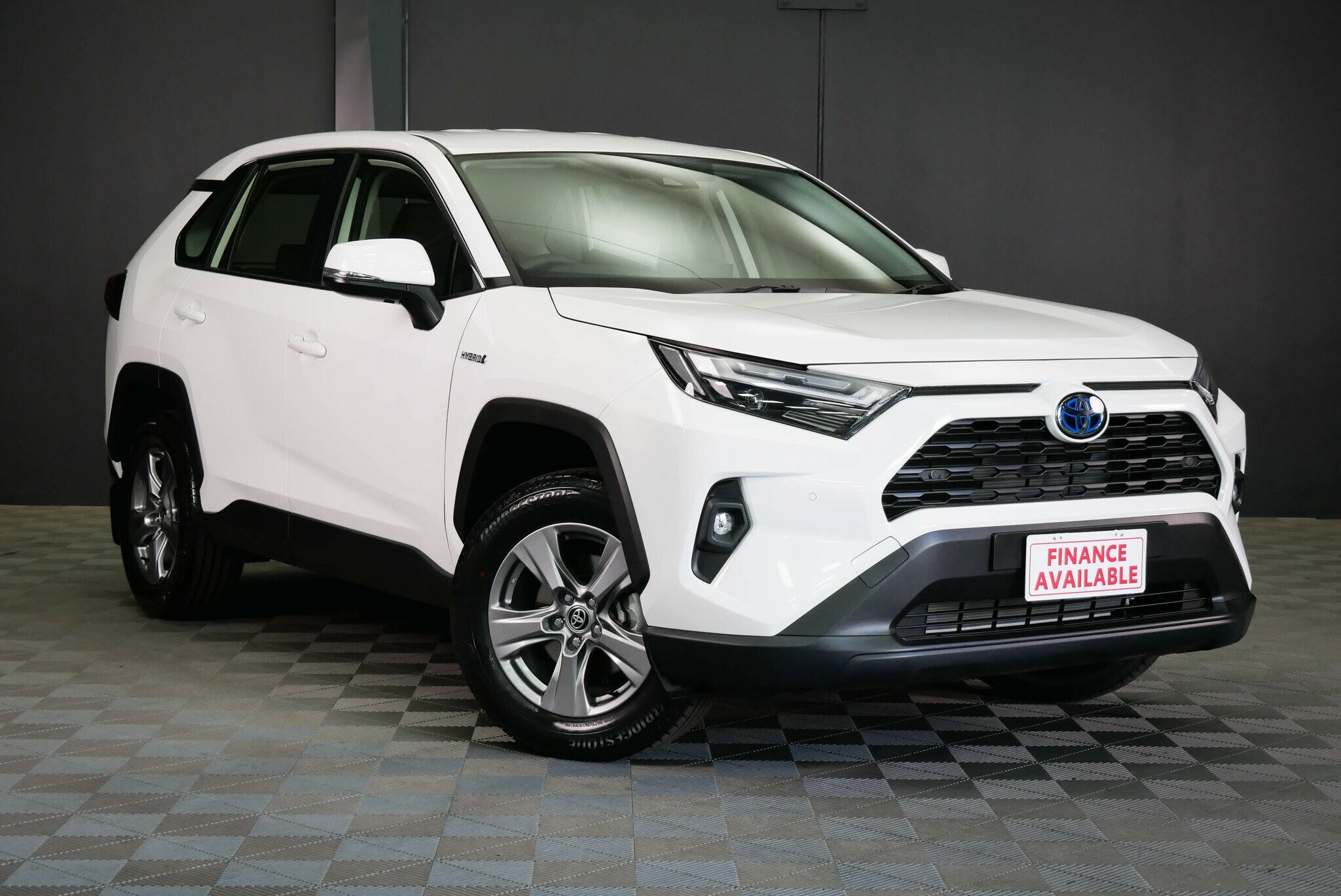 Toyota Rav4 image 1