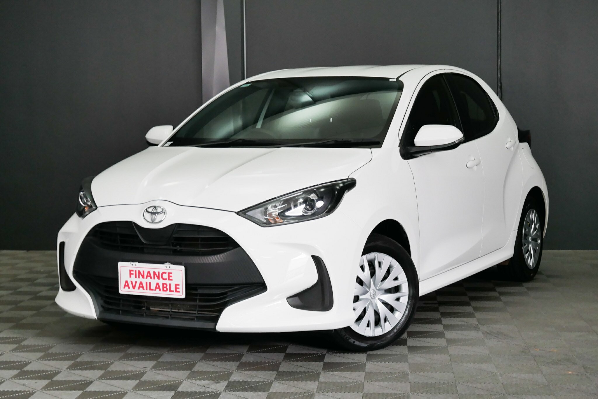 Toyota Yaris image 3