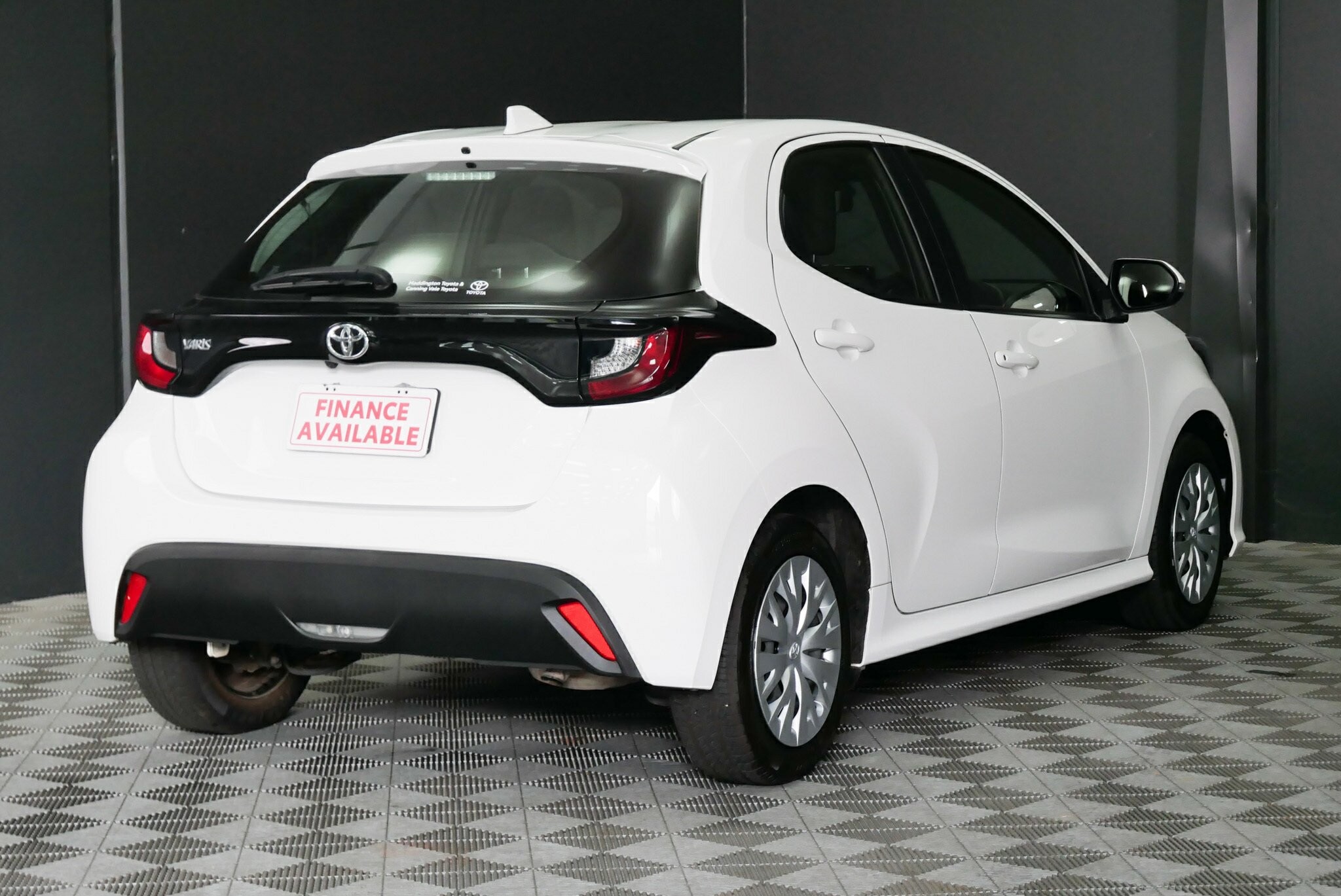 Toyota Yaris image 4